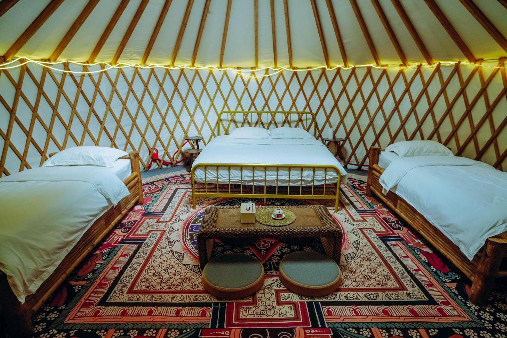 Hotel Nomad Yurts Coron Exterior foto
