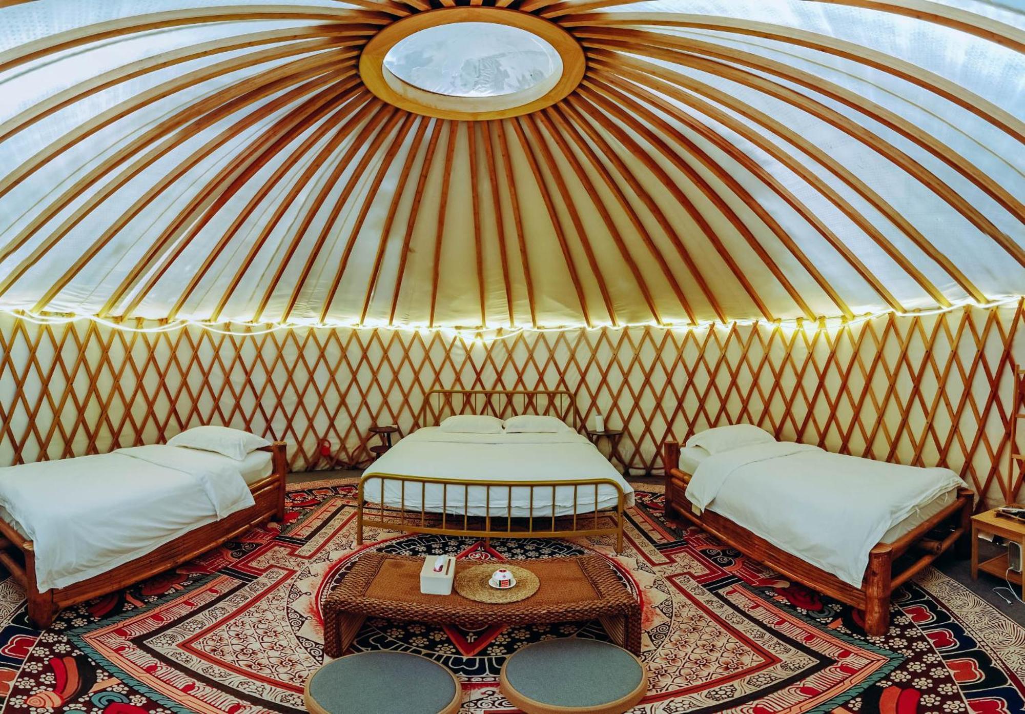 Hotel Nomad Yurts Coron Exterior foto