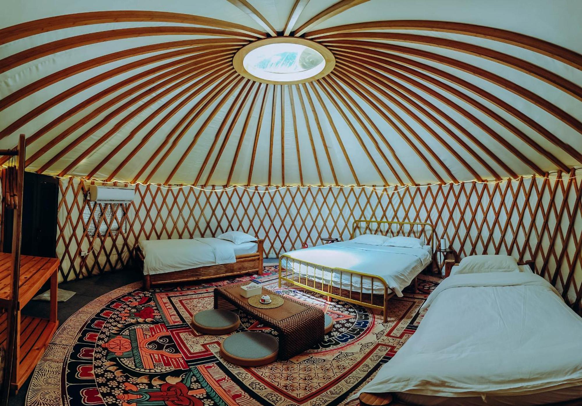 Hotel Nomad Yurts Coron Exterior foto